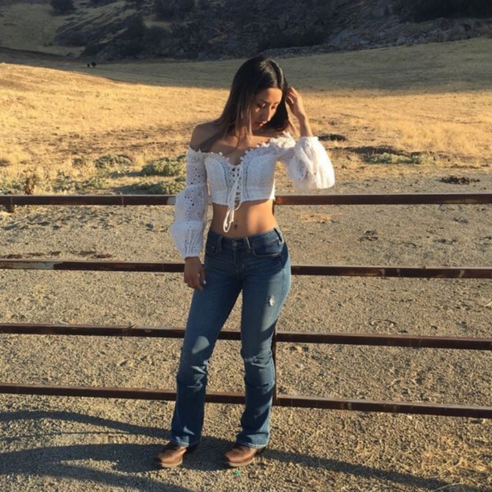 White crop top